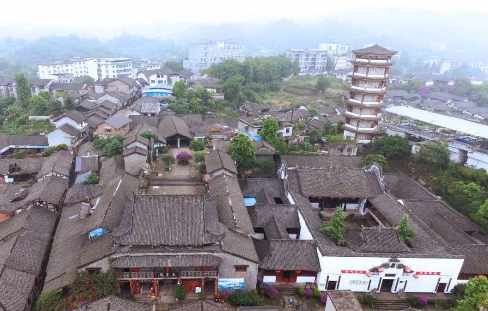 探秘吉鹿力问答社区,解锁分手后与前任再遇见是什么感受?新世界